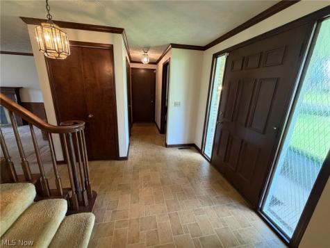 762 Sawmill Trail NE Massillon OH 44646