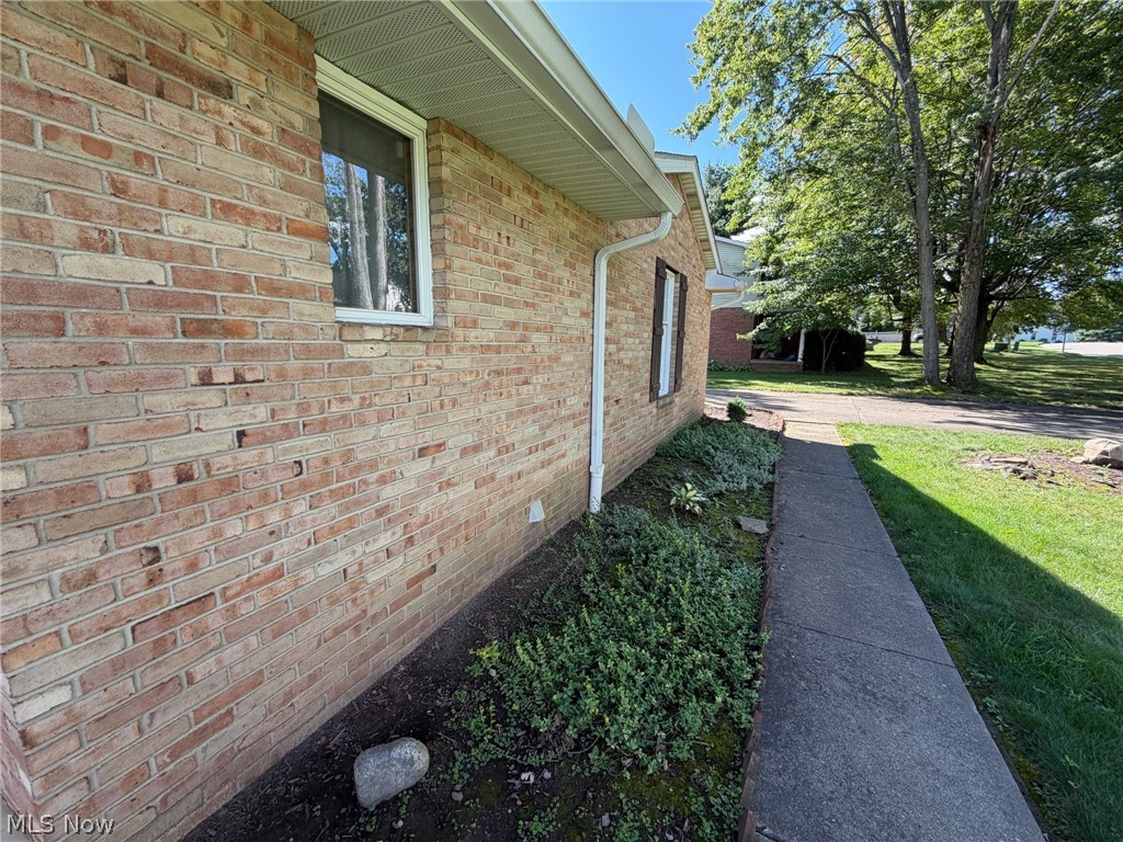 762 Sawmill Trail NE Massillon OH 44646