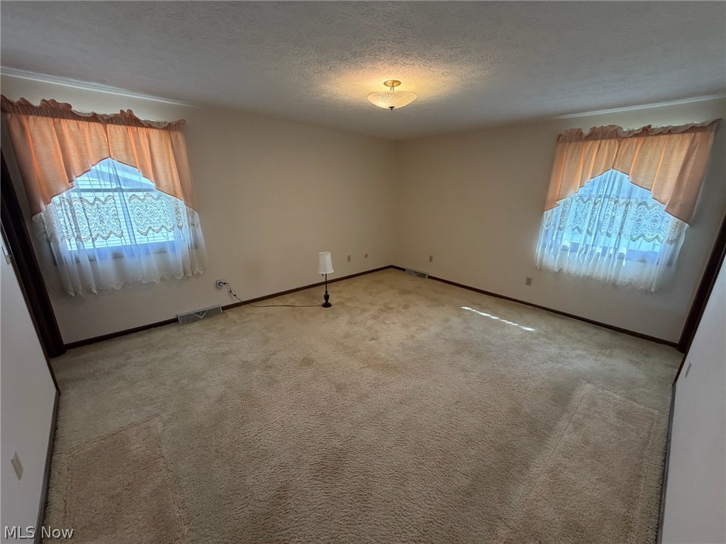 762 Sawmill Trail NE Massillon OH 44646