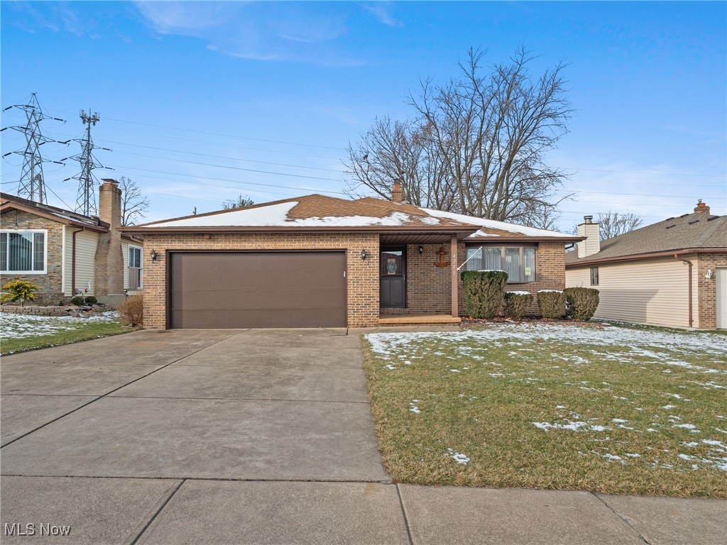 4250 Dawncliff Drive Brooklyn OH 44144