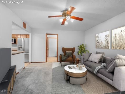 4250 Dawncliff Drive Brooklyn OH 44144