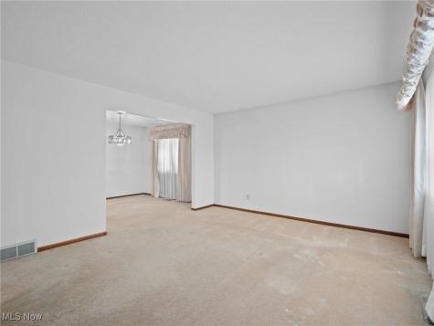 4250 Dawncliff Drive Brooklyn OH 44144