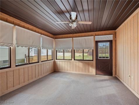 4250 Dawncliff Drive Brooklyn OH 44144