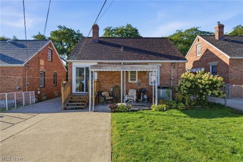 8608 Morton Avenue Brooklyn OH 44144