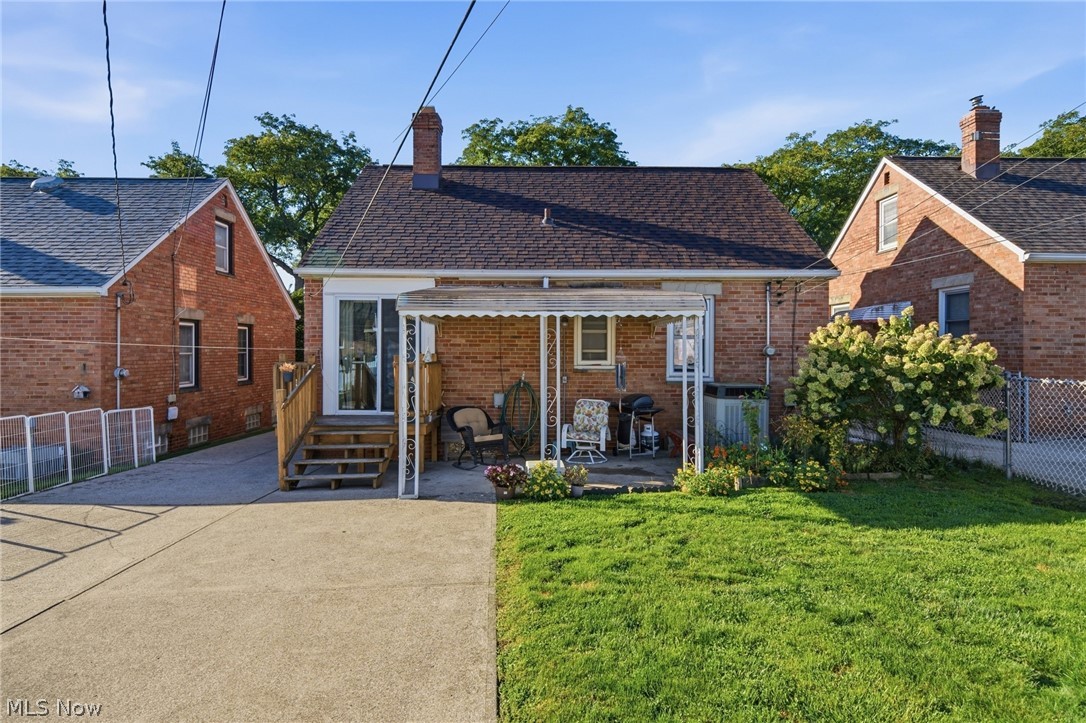 8608 Morton Avenue Brooklyn OH 44144