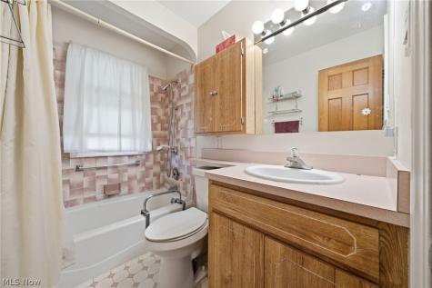 8608 Morton Avenue Brooklyn OH 44144