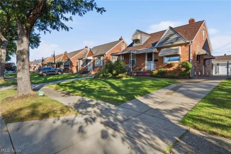 8608 Morton Avenue Brooklyn OH 44144