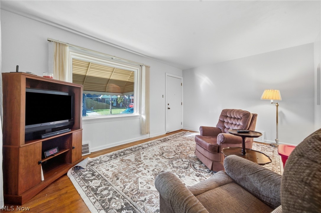 8608 Morton Avenue Brooklyn OH 44144