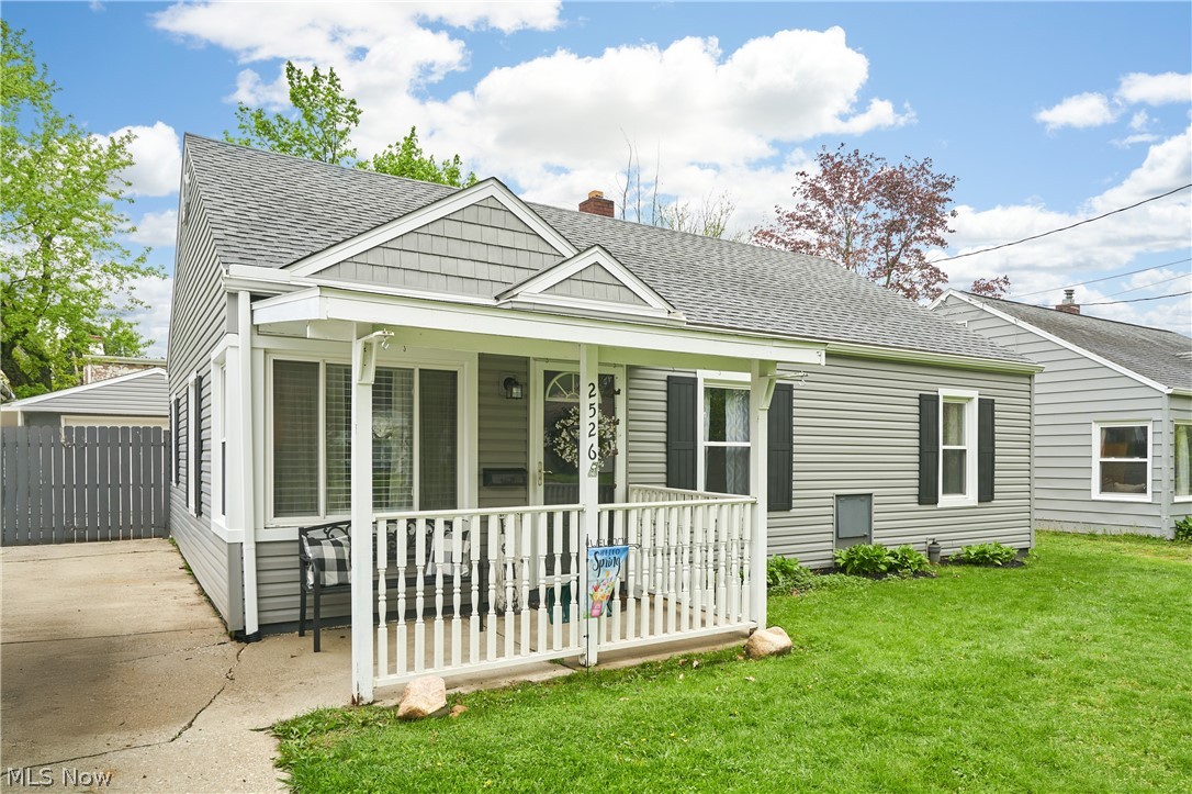 2526 Edgebrook Avenue Akron OH 44312