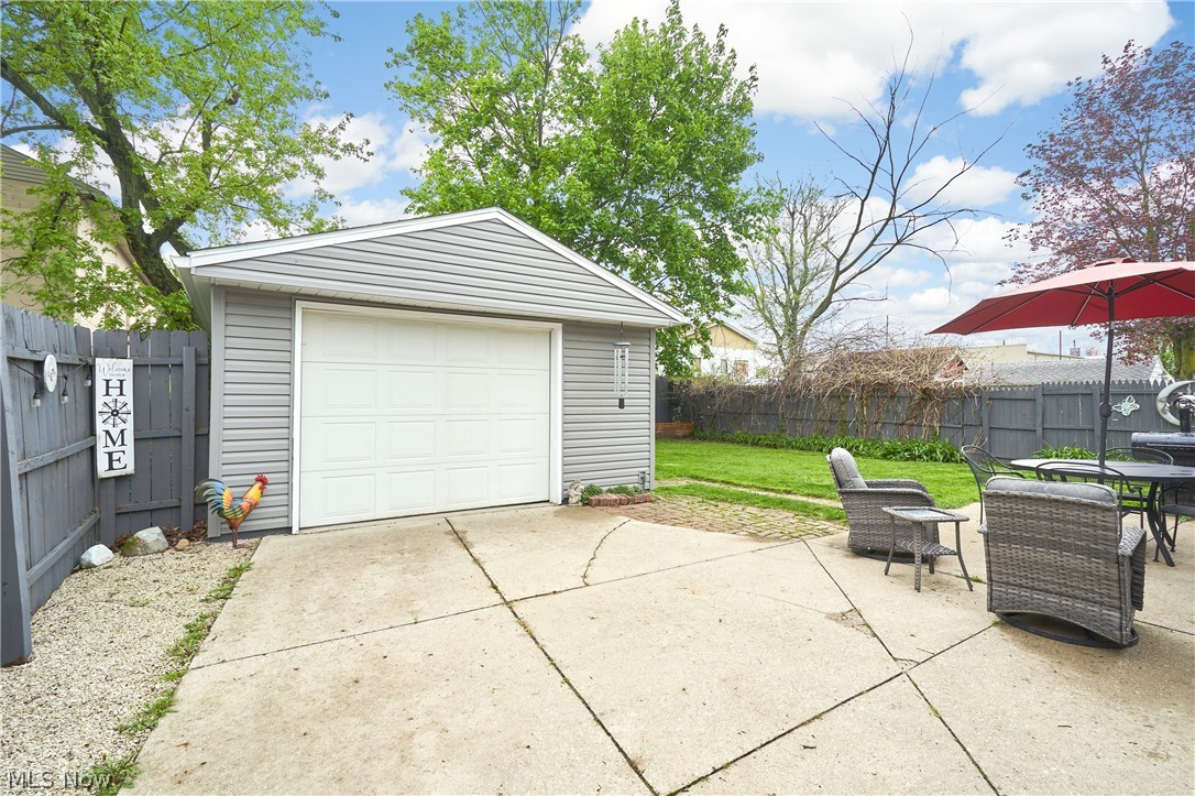 2526 Edgebrook Avenue Akron OH 44312