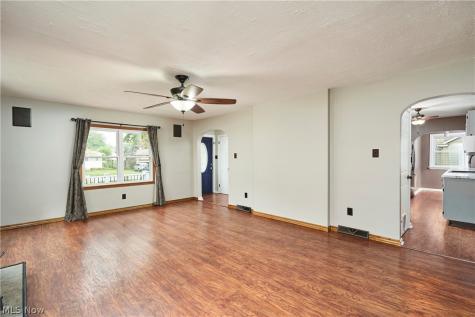 254 Lownsdale Avenue Akron OH 44313