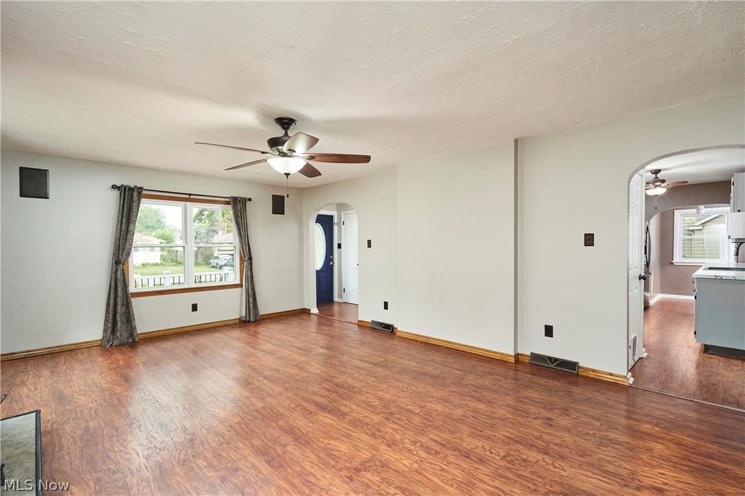 254 Lownsdale Avenue Akron OH 44313