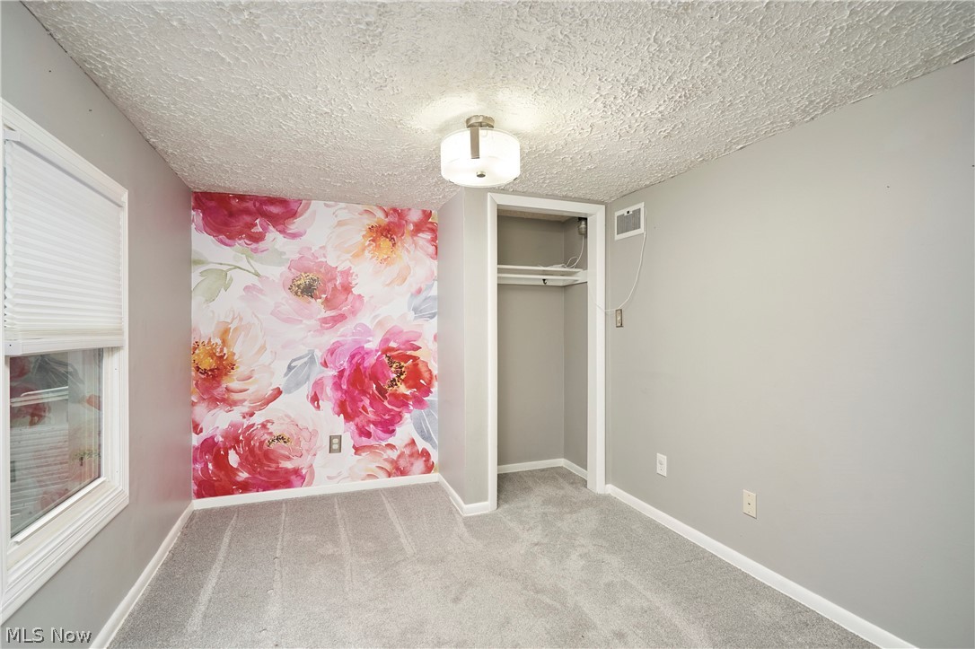 254 Lownsdale Avenue Akron OH 44313