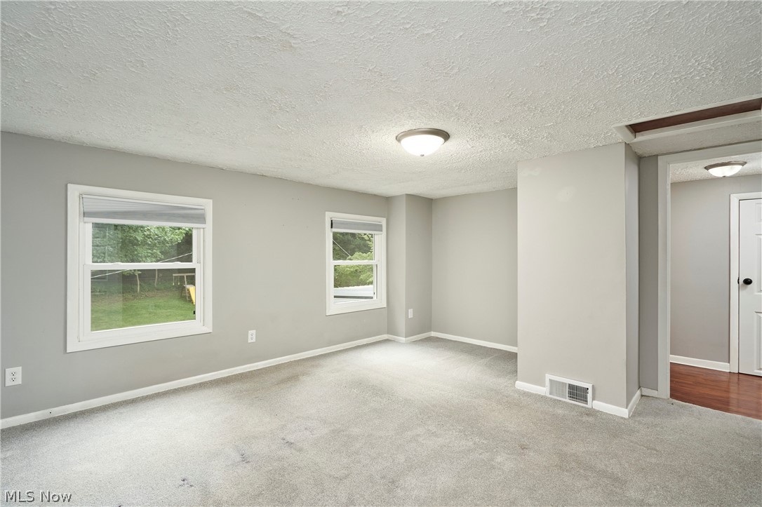 254 Lownsdale Avenue Akron OH 44313