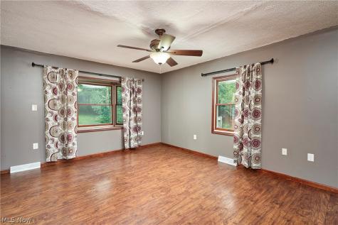 254 Lownsdale Avenue Akron OH 44313