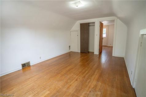 8270 Westmoor Road Mentor OH 44060
