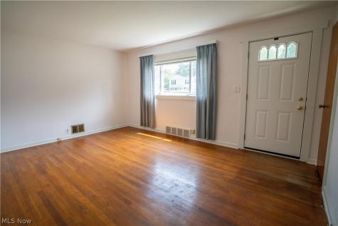 8270 Westmoor Road Mentor OH 44060