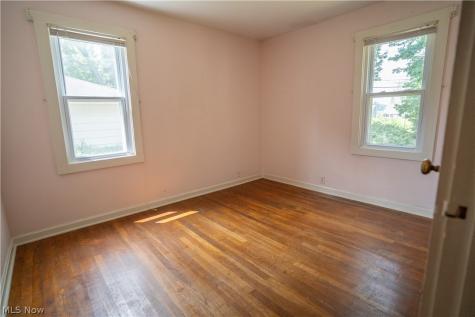 8270 Westmoor Road Mentor OH 44060