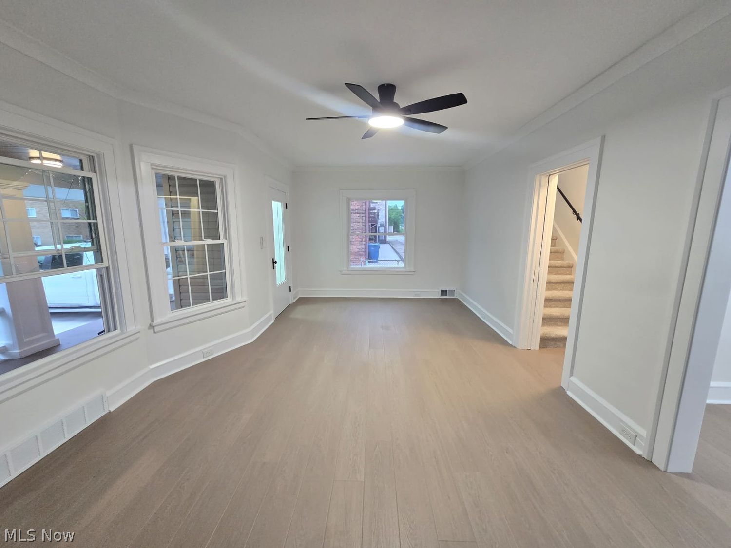 1662 Woodward Avenue Lakewood OH 44107
