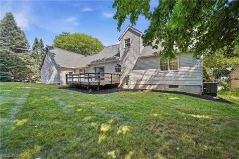 992 Liberty Lane NW North Canton OH 44720