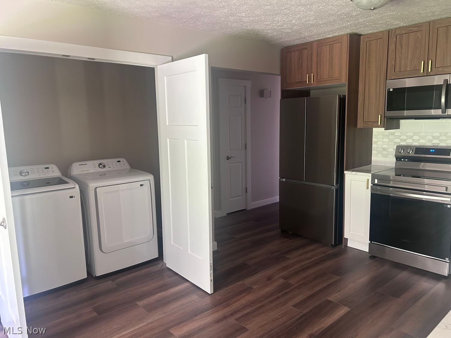 1181 Point Of View Drive Wooster OH 44691