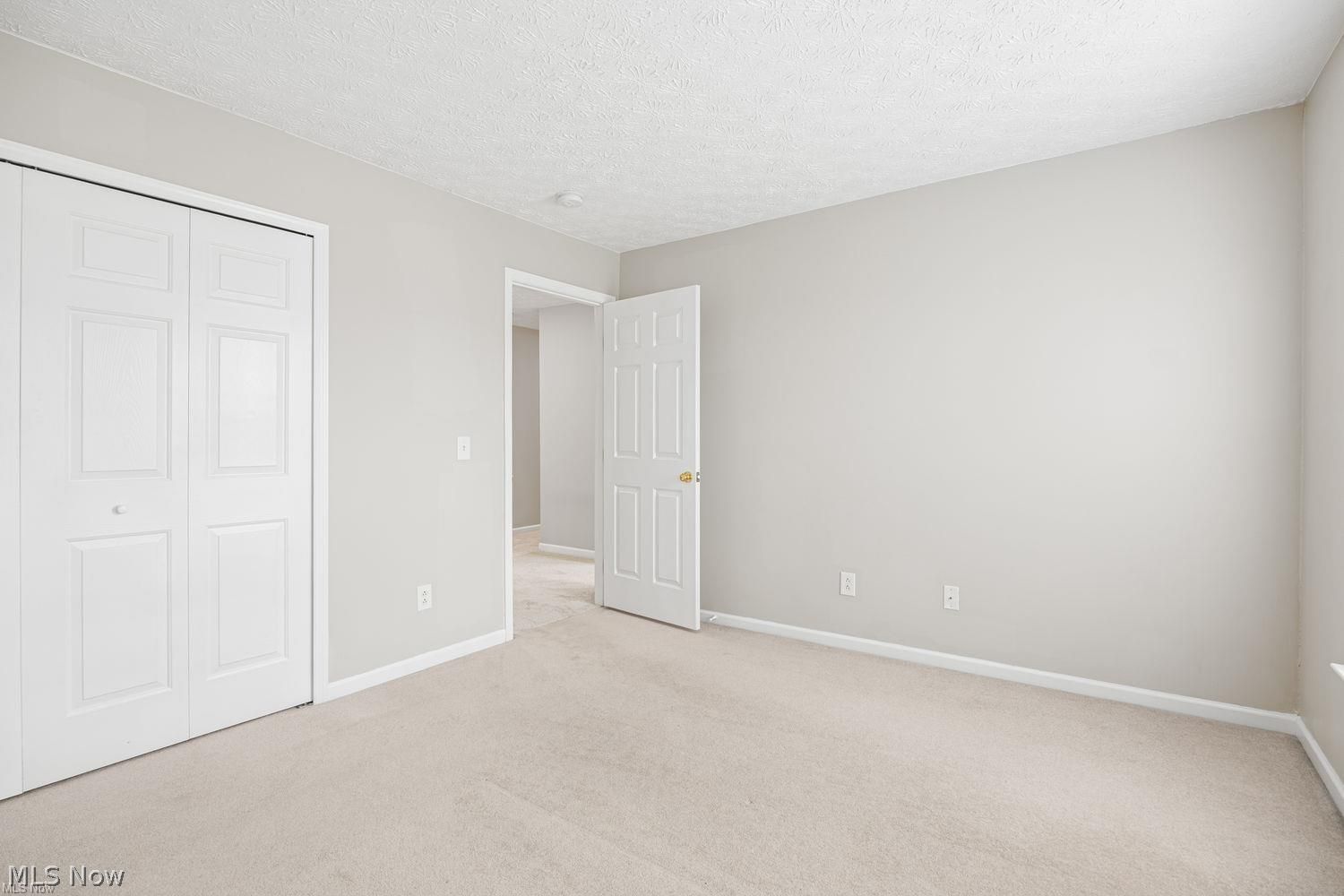 756 Sparrow Way Wadsworth OH 44281