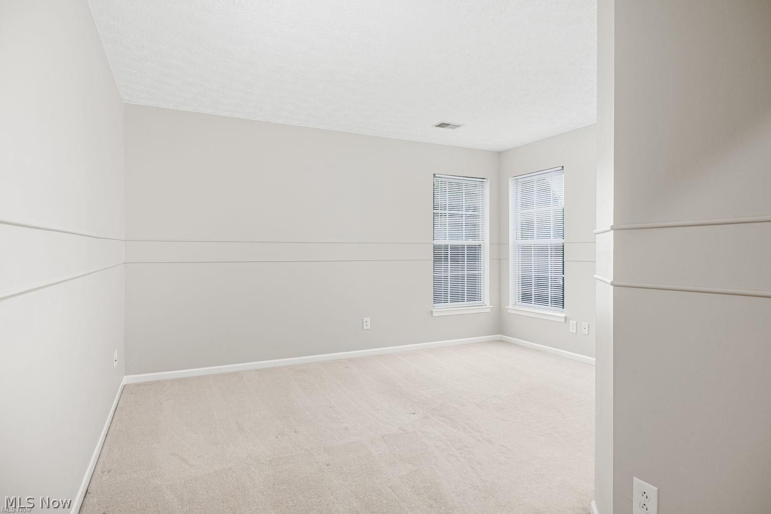 756 Sparrow Way Wadsworth OH 44281