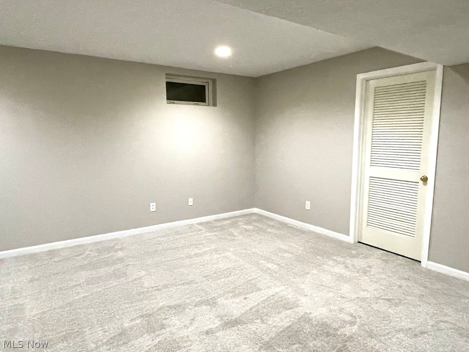 756 Sparrow Way Wadsworth OH 44281