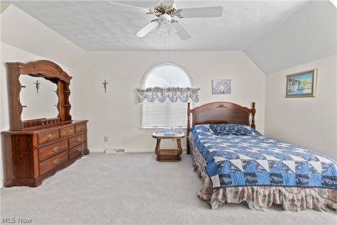 229 Harmony Drive Steubenville OH 43953