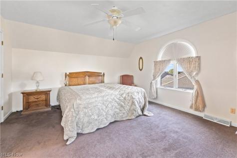 229 Harmony Drive Steubenville OH 43953