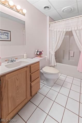 229 Harmony Drive Steubenville OH 43953