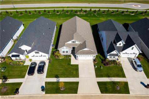 2178 Myla Way Amherst OH 44035