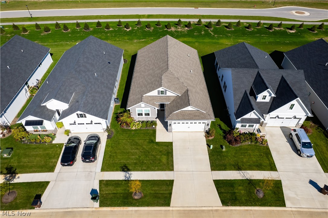 2178 Myla Way Amherst OH 44035