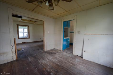 318 11th Street Elyria OH 44035