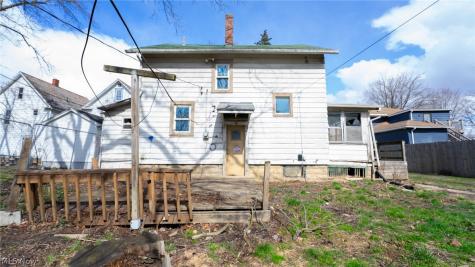 318 11th Street Elyria OH 44035