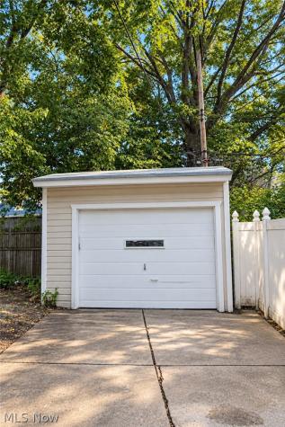 3592 W 128th Street Cleveland OH 44111