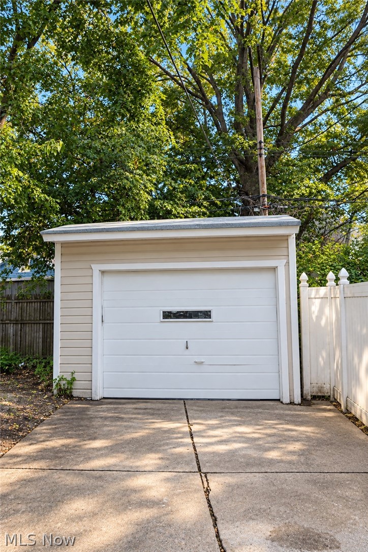 3592 W 128th Street Cleveland OH 44111