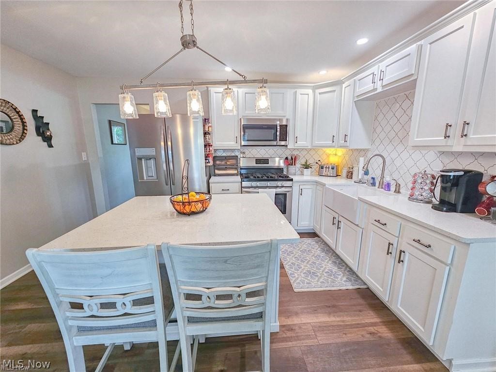 523 Janet Drive Canfield OH 44406