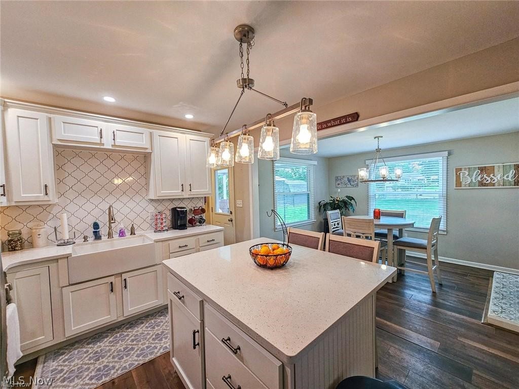 523 Janet Drive Canfield OH 44406