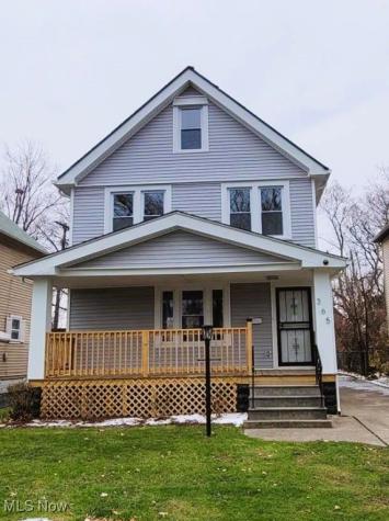 365 E 123rd Street Cleveland OH 44108