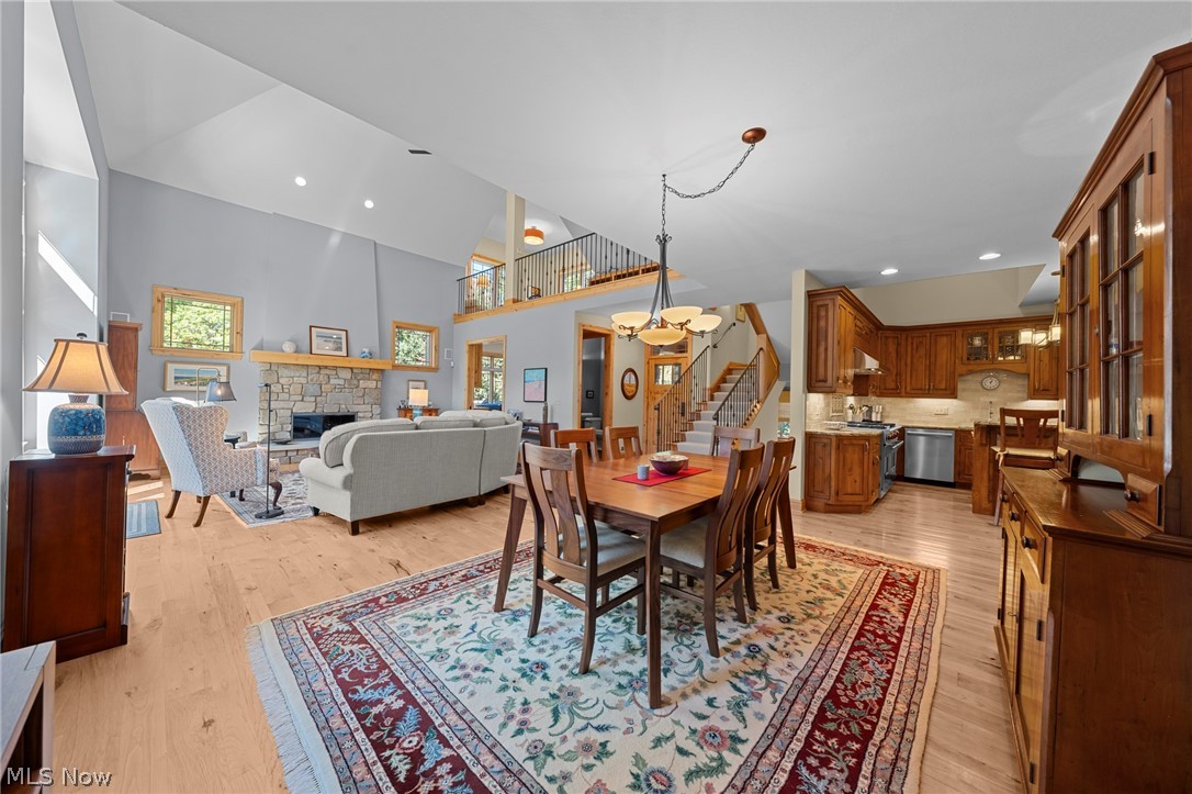 9 Kenilworth Mews Cleveland Heights OH 44106