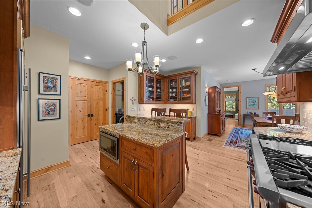9 Kenilworth Mews Cleveland Heights OH 44106