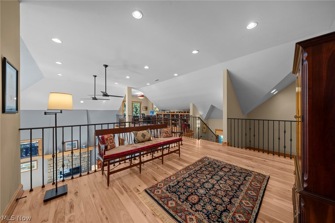 9 Kenilworth Mews Cleveland Heights OH 44106