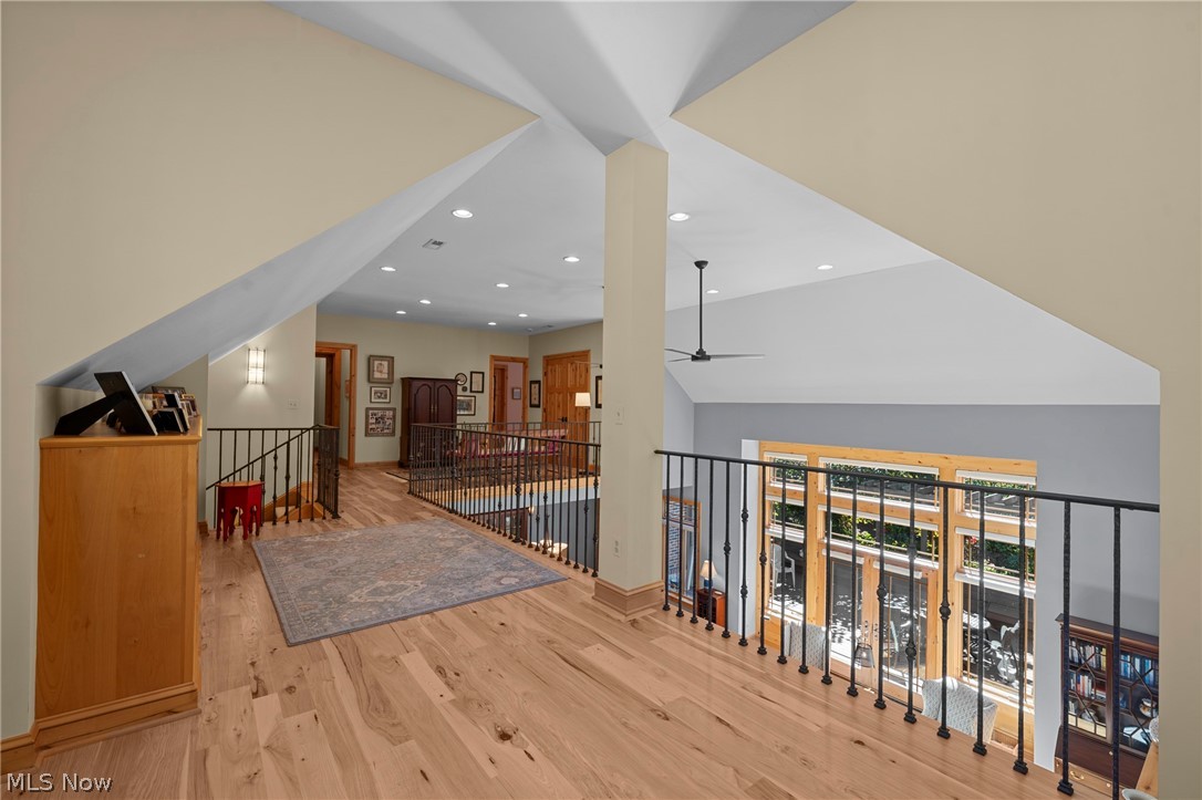 9 Kenilworth Mews Cleveland Heights OH 44106