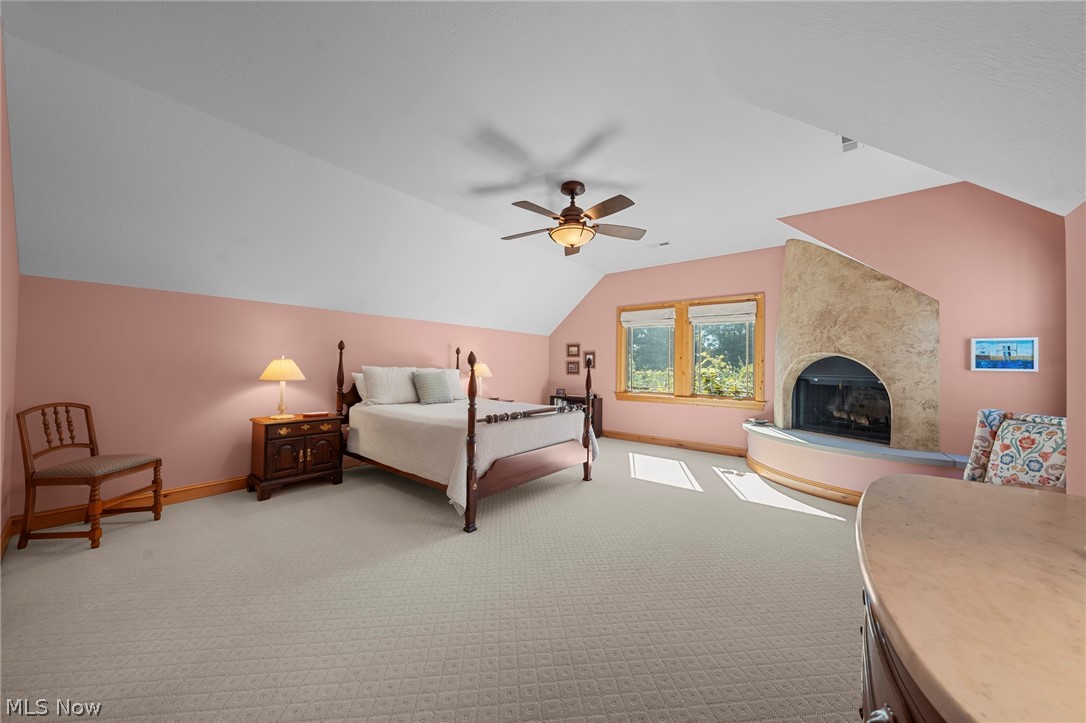 9 Kenilworth Mews Cleveland Heights OH 44106