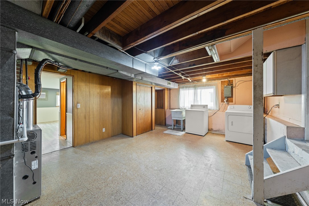 6516 Glenallen Avenue Solon OH 44139
