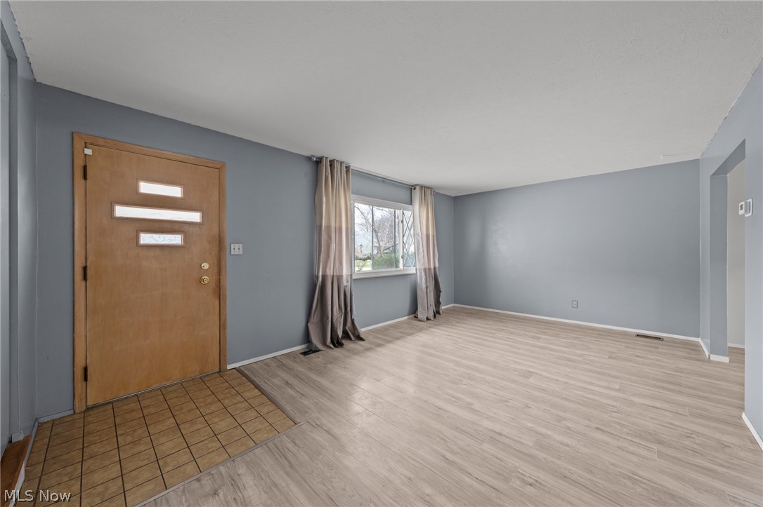 6516 Glenallen Avenue Solon OH 44139