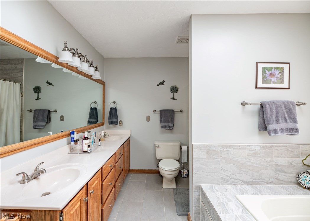 23 Brandywine Drive Hudson OH 44236