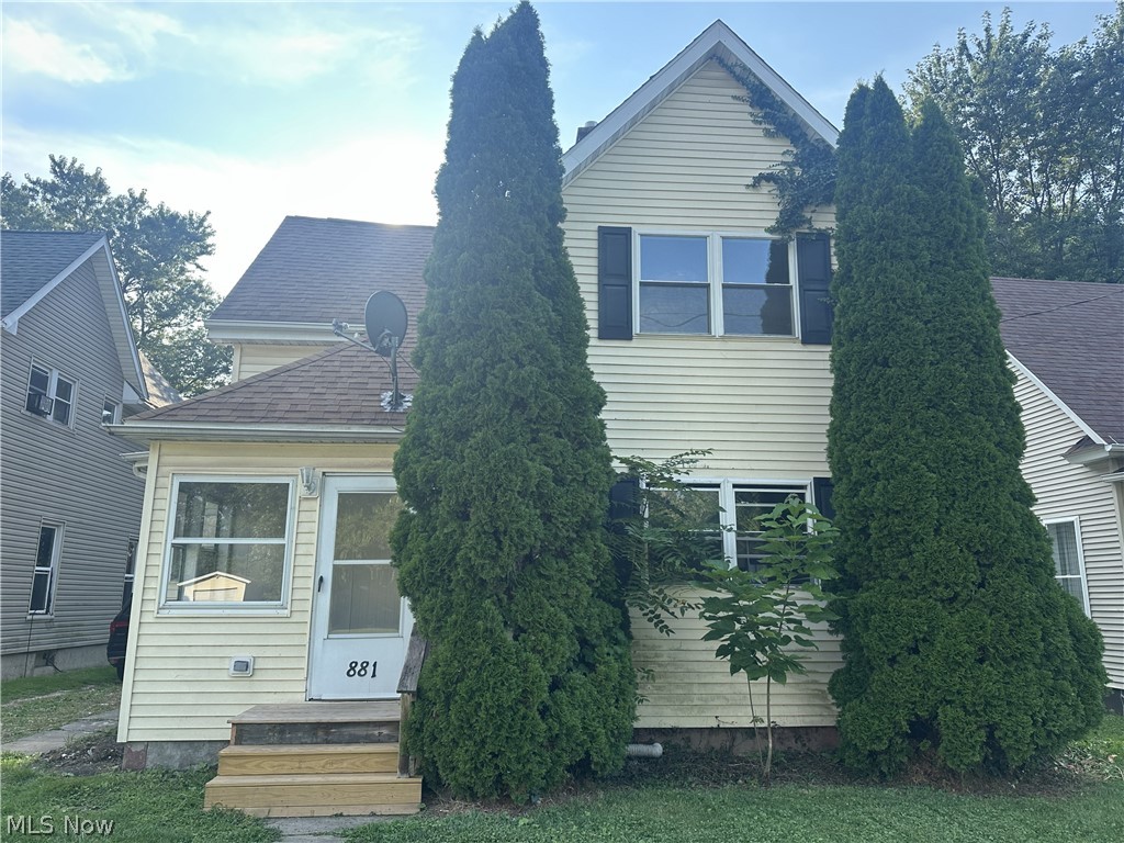881 Harbor Street Conneaut OH 44030