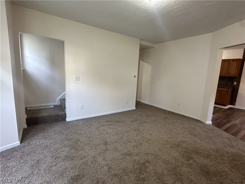881 Harbor Street Conneaut OH 44030
